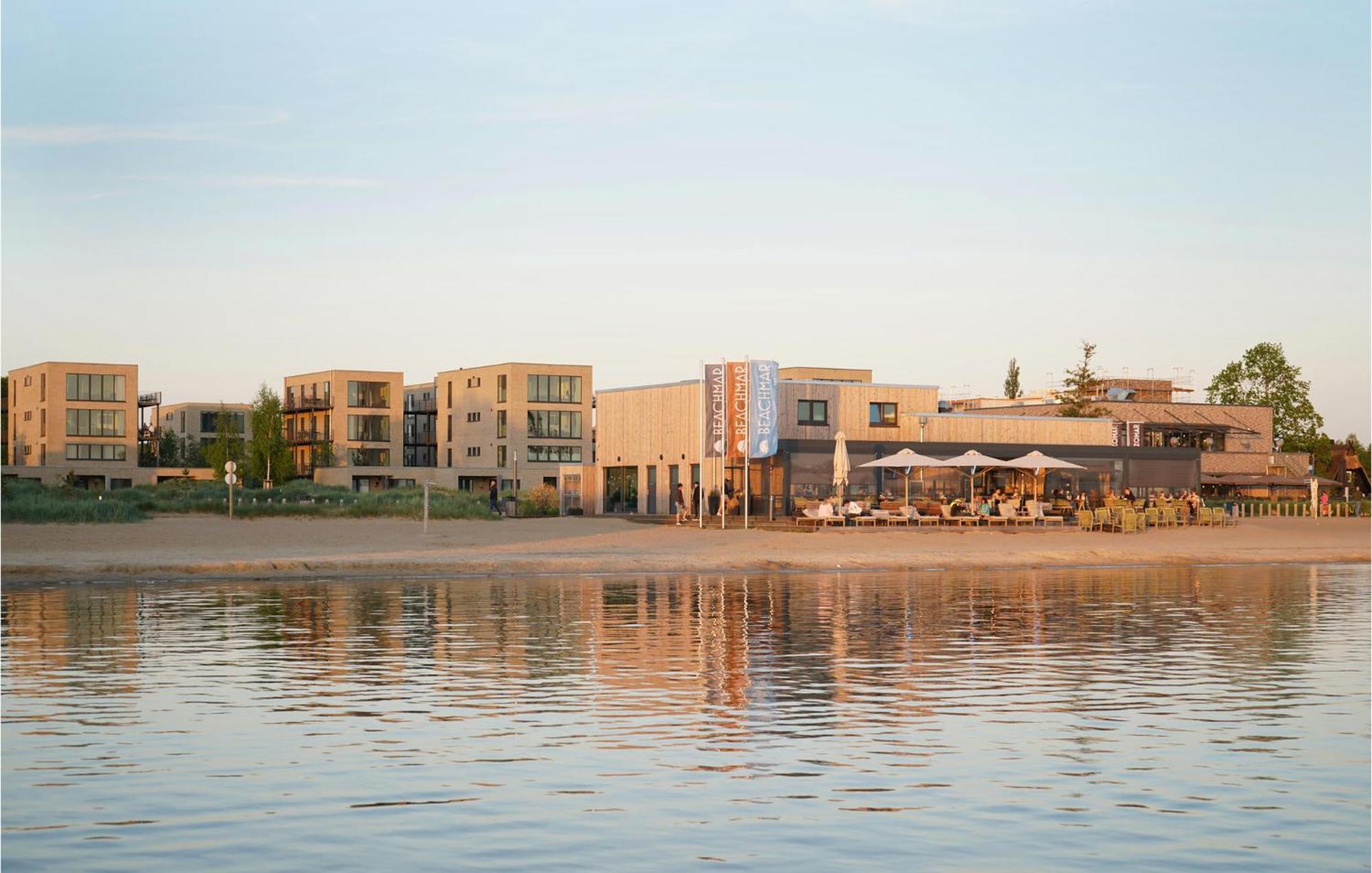 2 Bedroom Beach Front Home In Lembruch-Duemmer See Esterno foto