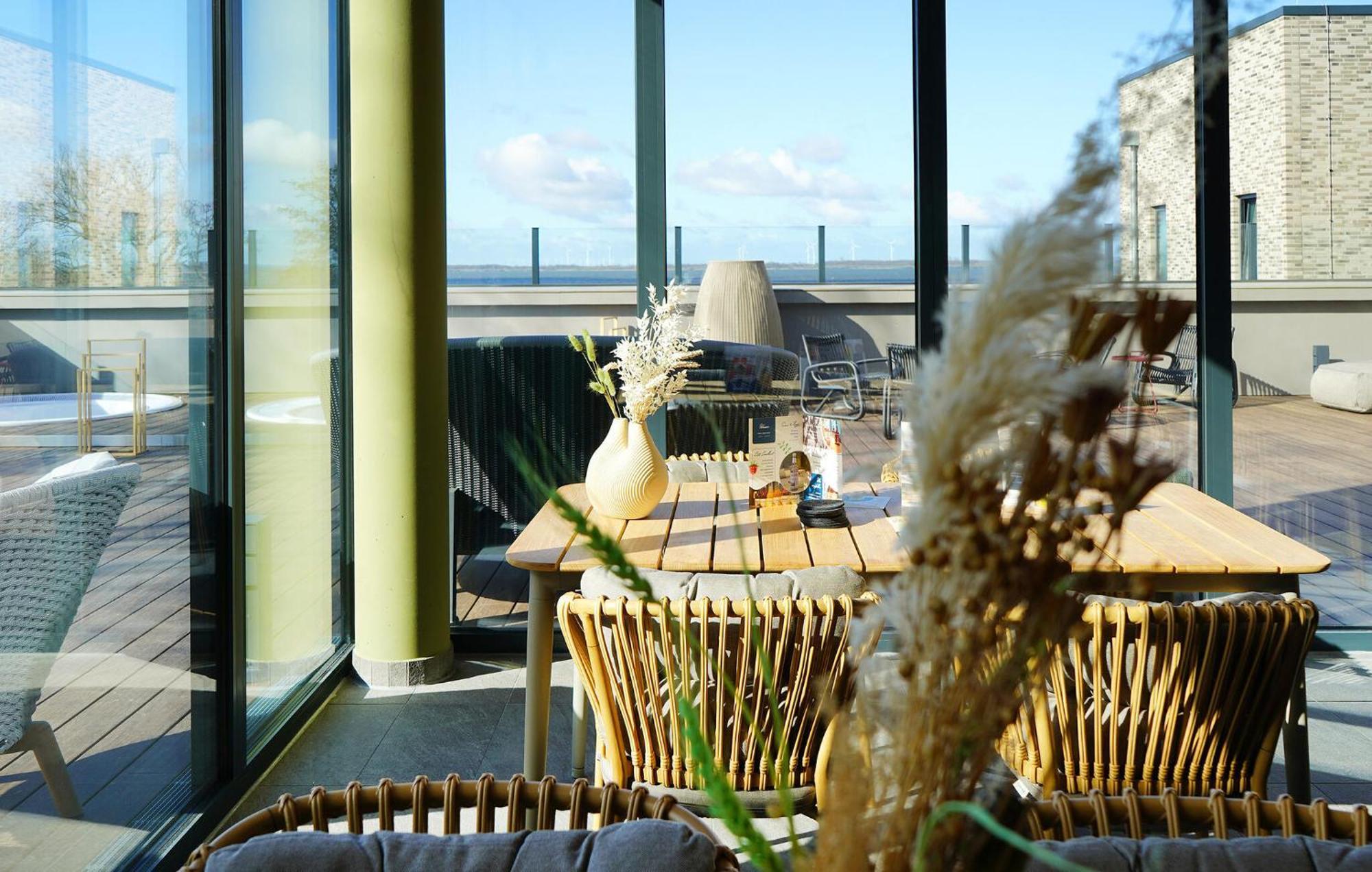2 Bedroom Beach Front Home In Lembruch-Duemmer See Esterno foto